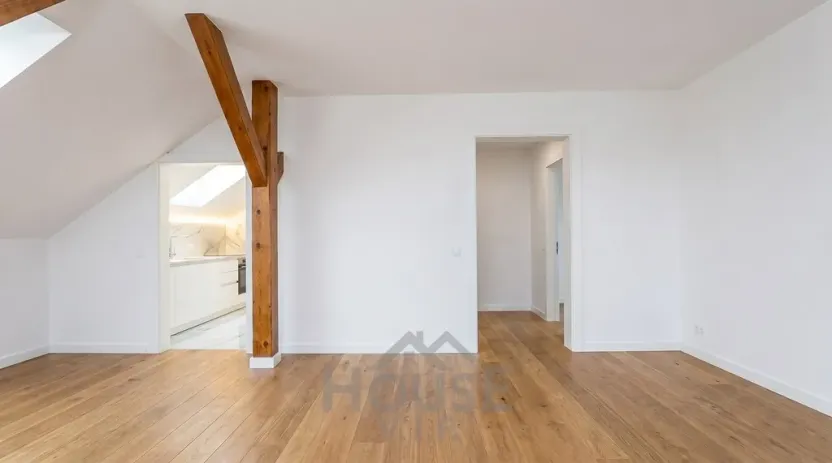 Prodej bytu 1+kk, Nučice, 43 m2