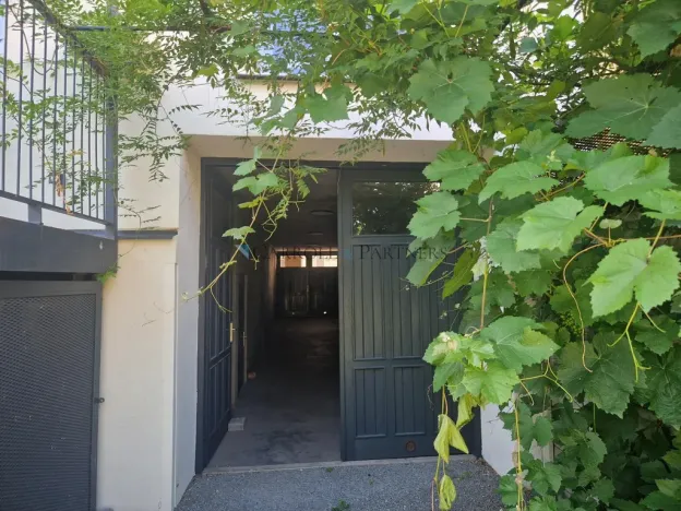 Pronájem kanceláře, Ostrava - Přívoz, Fügnerova, 1180 m2