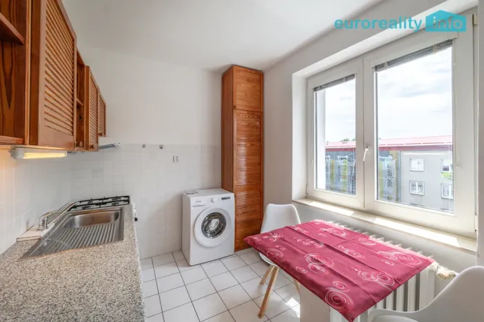 Prodej bytu 2+1, Mariánské Lázně, Libušina, 46 m2