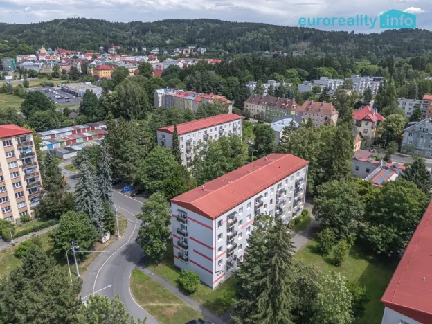 Prodej bytu 2+1, Mariánské Lázně, Libušina, 46 m2