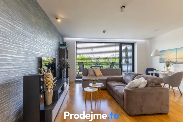 Prodej bytu 3+kk, Brno, Netroufalky, 83 m2