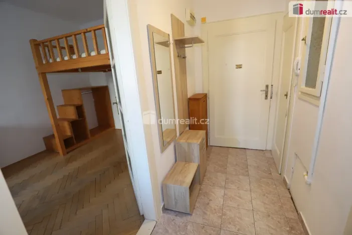 Pronájem bytu 2+kk, Praha - Braník, Ke Krči, 42 m2