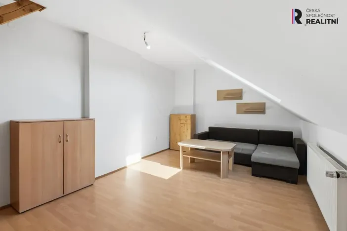 Prodej bytu 3+1, Železná, 75 m2