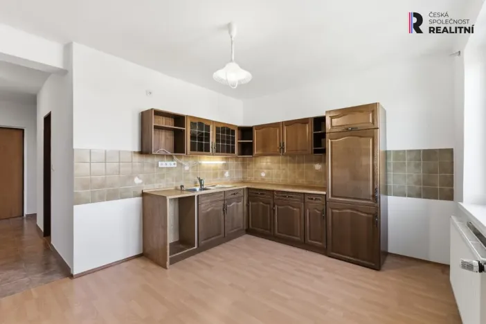 Prodej bytu 3+1, Železná, 75 m2