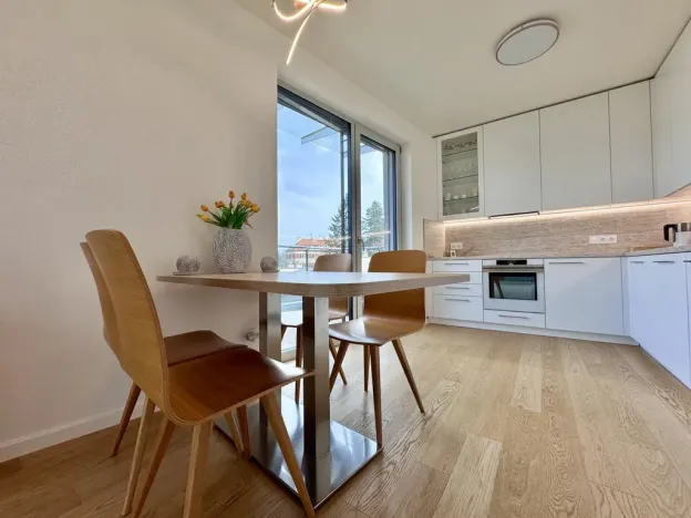 Pronájem bytu 2+kk, Praha - Smíchov, U Blaženky, 60 m2