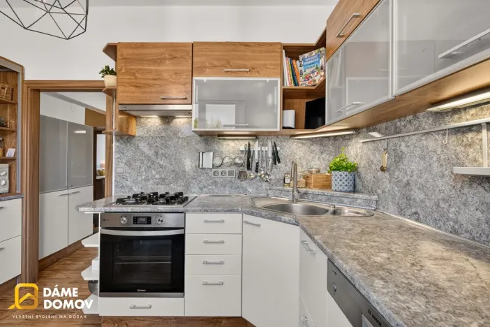 Prodej bytu 3+1, Zlín, Sokolská, 82 m2