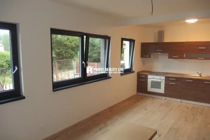 Pronájem bytu 1+kk, Loděnice, Ke brodu, 35 m2