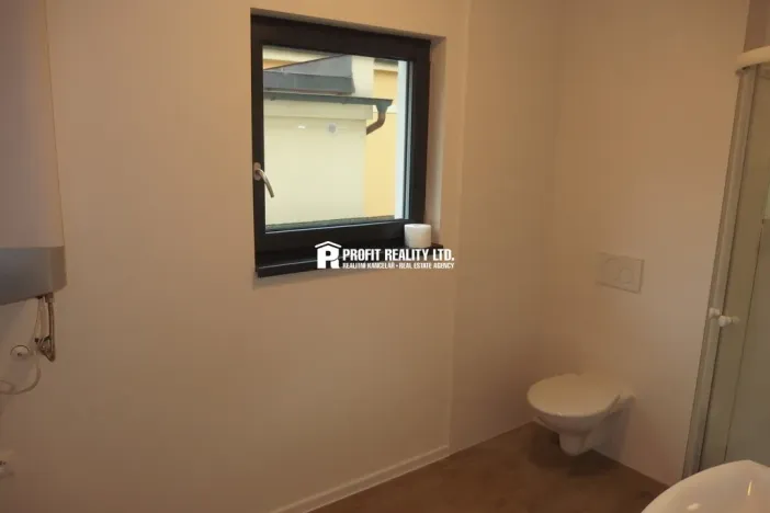 Pronájem bytu 1+kk, Loděnice, Ke brodu, 35 m2
