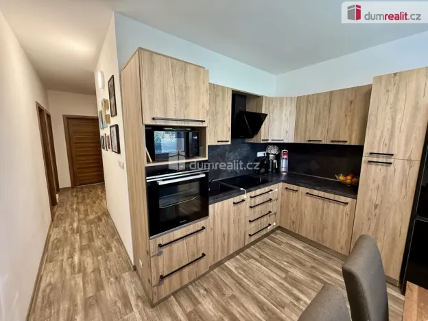 Prodej bytu 4+1, Mariánské Lázně, Bezejmenná, 83 m2
