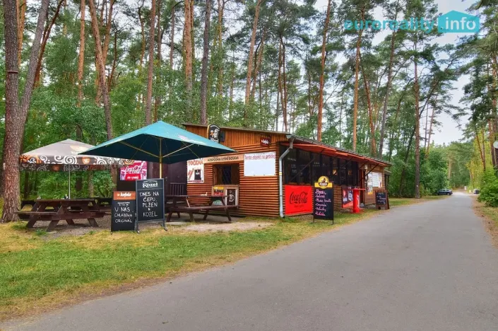 Prodej restaurace, Doksy, 196 m2