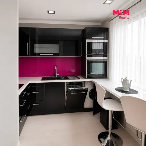Pronájem bytu 3+1, Heřmanův Městec, U Bažantnice, 56 m2