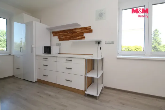 Pronájem bytu 2+kk, Opatovice nad Labem, Hradecká, 67 m2