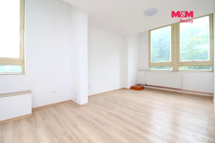 Pronájem bytu 2+kk, Trutnov - Střední Předměstí, Horská, 45 m2