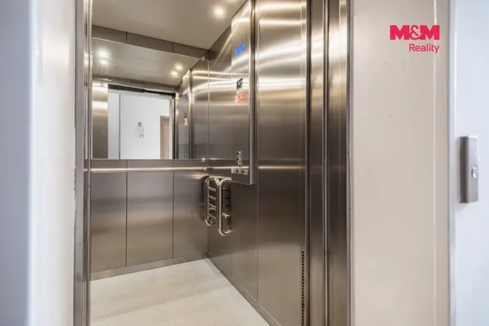 Pronájem bytu 2+kk, Nymburk, Palackého třída, 77 m2