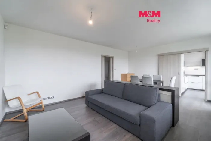 Prodej bytu 4+1, Praha - Černý Most, Bojčenkova, 104 m2
