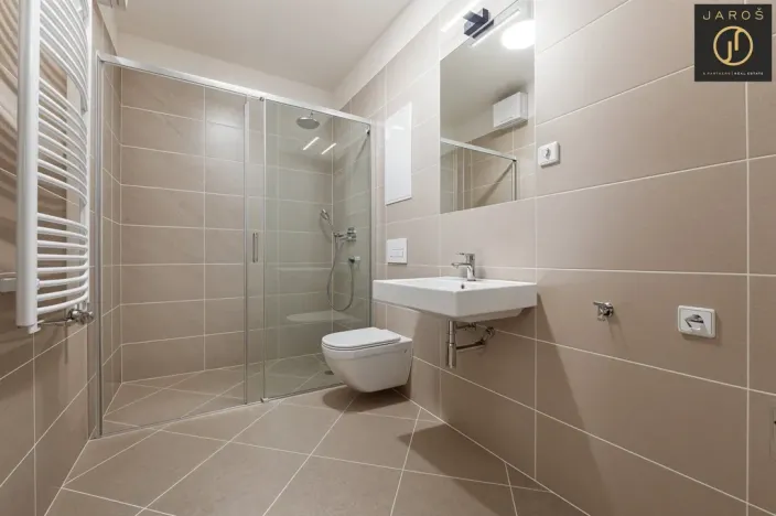 Prodej bytu 1+kk, Praha - Holešovice, Dělnická, 26 m2