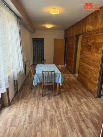 Prodej rodinného domu, Nové Město nad Metují - Krčín, U Zvonice, 195 m2