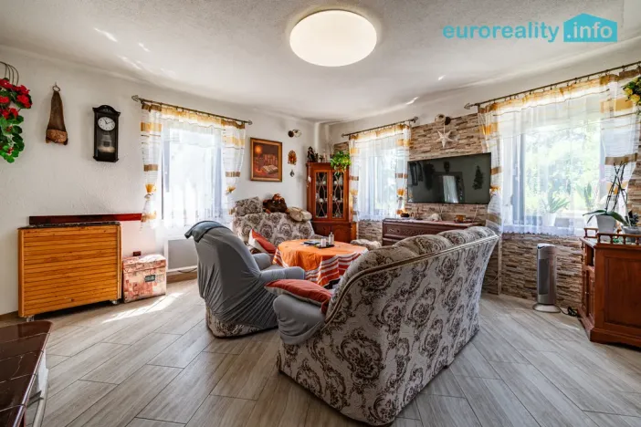 Prodej rodinného domu, Teplá - Horní Kramolín, 250 m2