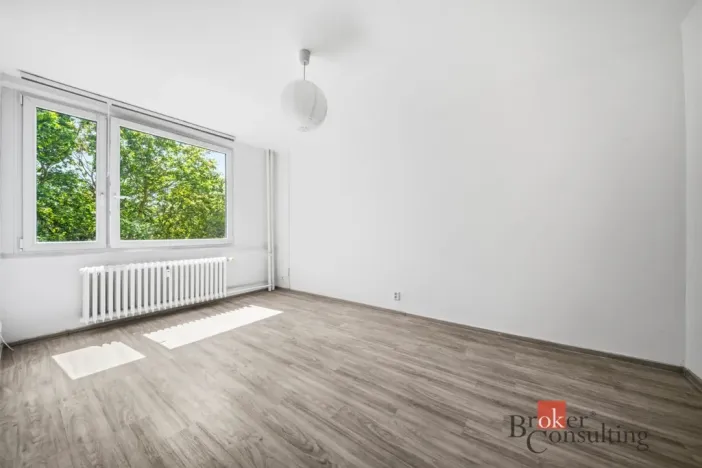 Pronájem bytu 2+kk, Hradec Králové - Pražské Předměstí, Veverkova, 32 m2