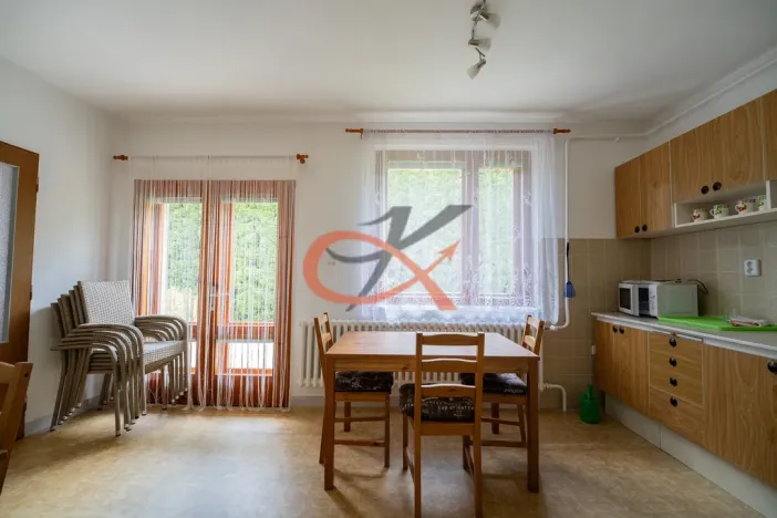 Prodej rodinného domu, Karolinka, Bařinská, 220 m2