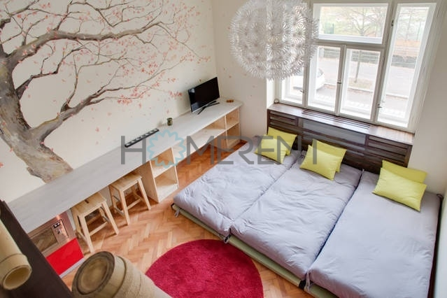 Pronájem bytu 1+kk, Praha - Nusle, Sekaninova, 35 m2