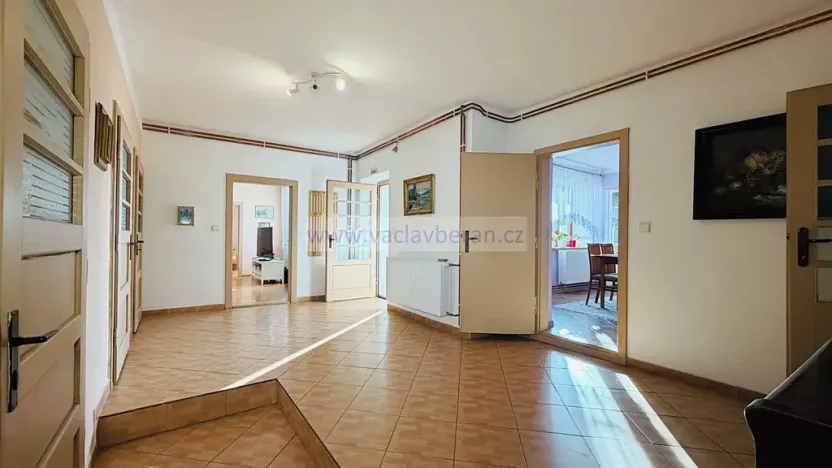 Prodej rodinného domu, Litomyšl, 378 m2