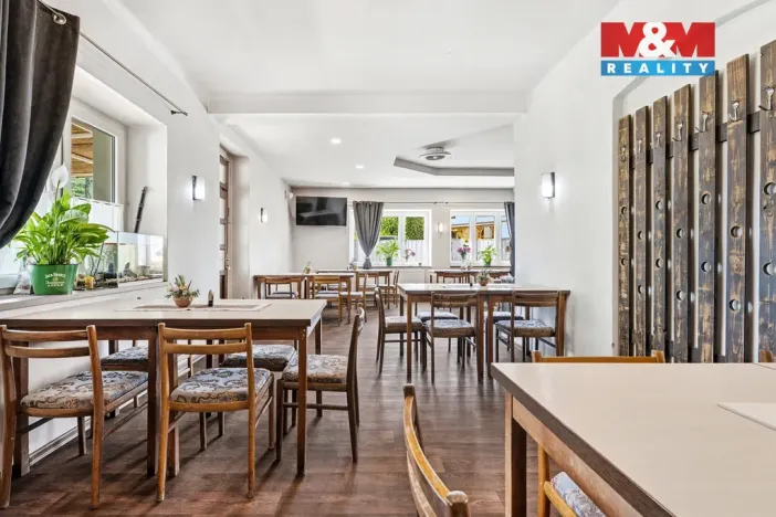 Prodej restaurace, Velké Březno - Valtířov, 350 m2