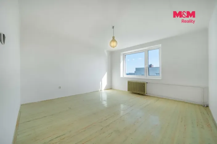 Prodej bytu 3+1, Domažlice, Ladova, 76 m2