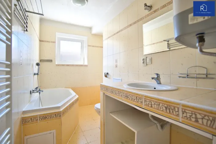 Prodej bytu 2+1, Uničov, Opletalova, 56 m2