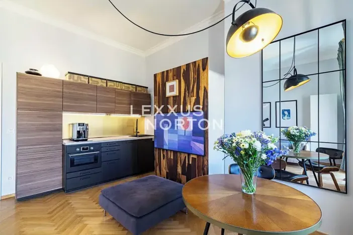 Prodej bytu 2+kk, Praha - Nové Město, Opatovická, 44 m2