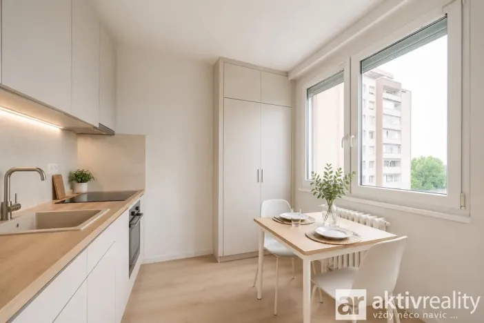 Prodej bytu 2+1, Neratovice, Mládežnická, 52 m2