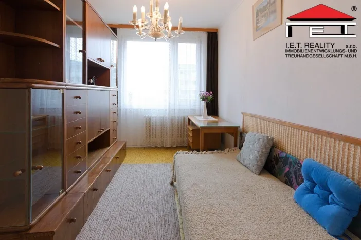 Pronájem bytu 3+1, Praha - Lhotka, Mariánská, 74 m2