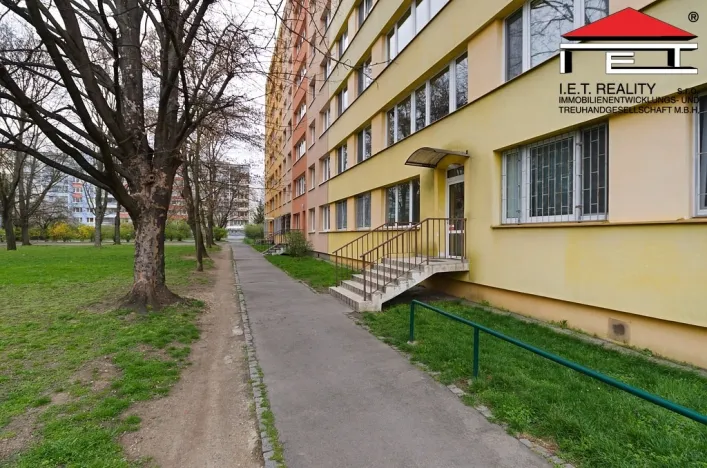 Pronájem bytu 3+1, Praha - Lhotka, Mariánská, 74 m2