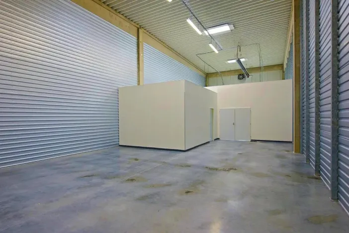 Pronájem skladu, Praha - Malešice, 205 m2