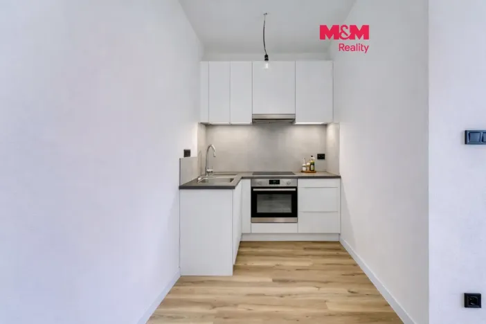 Pronájem bytu 2+kk, Tlučná, Tlučenská kolonie, 40 m2