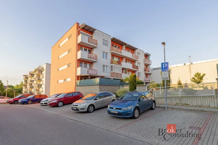 Prodej bytu 3+kk, Břeclav, Seniorů, 75 m2