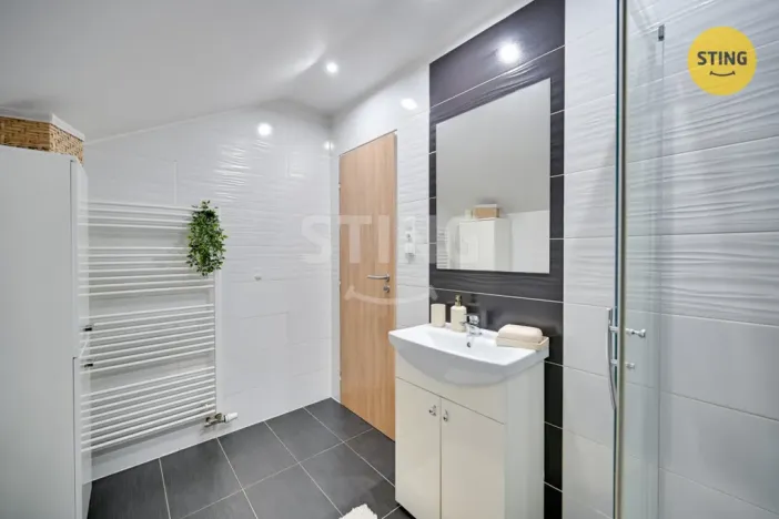 Prodej bytu 3+1, Zlín, Zálešná I, 72 m2