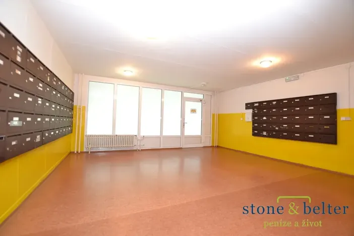 Pronájem bytu 2+kk, Praha - Kobylisy, Paláskova, 58 m2