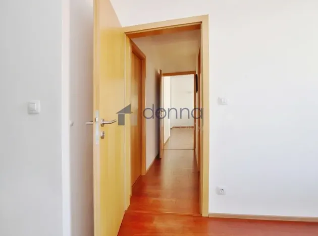 Pronájem bytu 3+kk, Praha, Musílkova, 109 m2