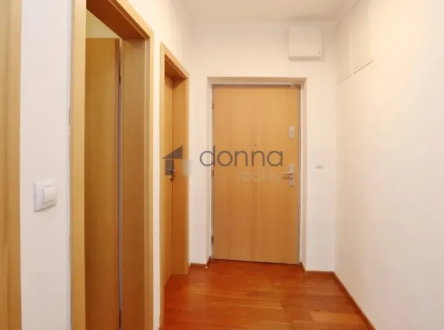 Pronájem bytu 3+kk, Praha, Musílkova, 109 m2
