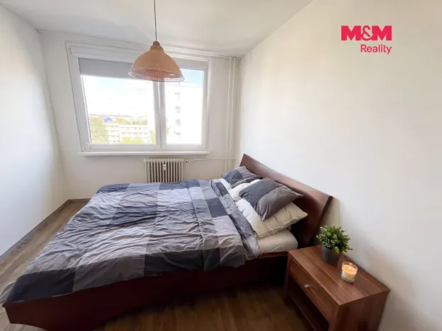 Pronájem bytu 3+1, Kladno - Kročehlavy, Děčínská, 67 m2