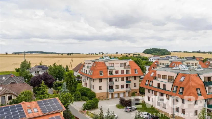 Pronájem bytu 2+kk, Velké Přílepy, Boženy Němcové, 44 m2