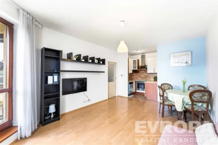Pronájem bytu 2+kk, Velké Přílepy, Boženy Němcové, 44 m2