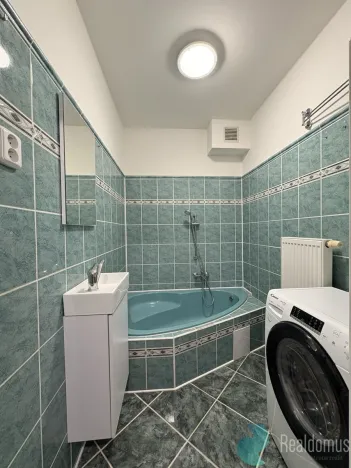 Pronájem bytu 2+kk, České Budějovice, J. Š. Baara, 57 m2