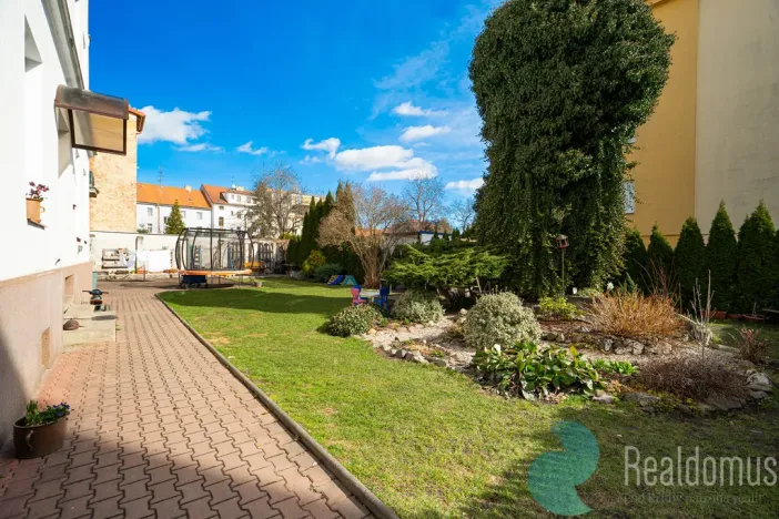 Pronájem bytu 2+kk, České Budějovice, J. Š. Baara, 57 m2