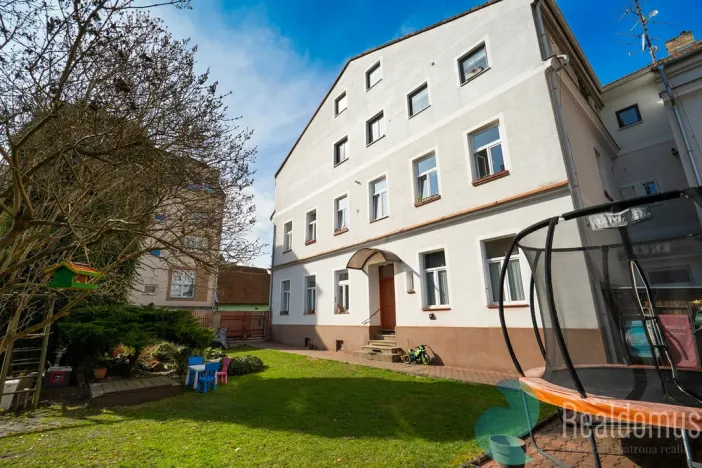 Pronájem bytu 2+kk, České Budějovice, J. Š. Baara, 57 m2