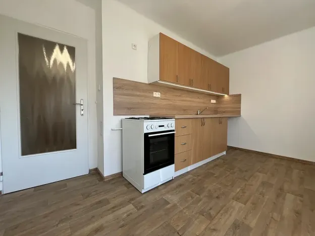 Pronájem bytu 2+1, Třinec, Jablunkovská, 54 m2