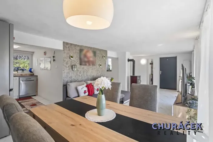 Pronájem chaty, Lešany, 80 m2