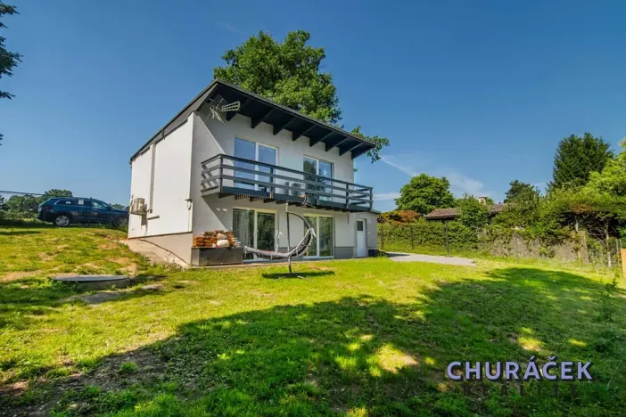 Pronájem chaty, Lešany, 80 m2