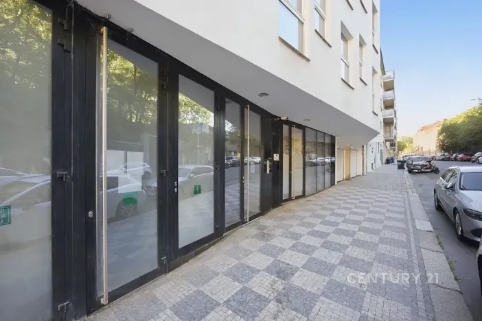Prodej kanceláře, Praha - Smíchov, Na Zatlance, 232 m2